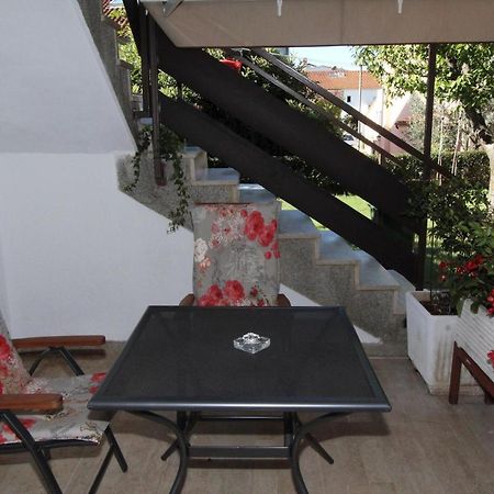 Apartment Albert โรวีน ภายนอก รูปภาพ